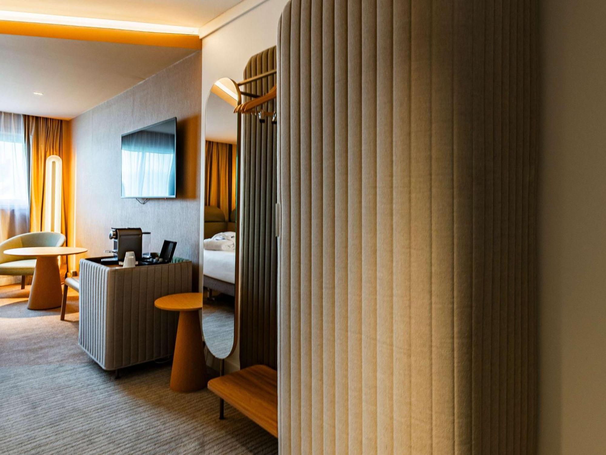 Novotel Reims Tinqueux Exterior foto